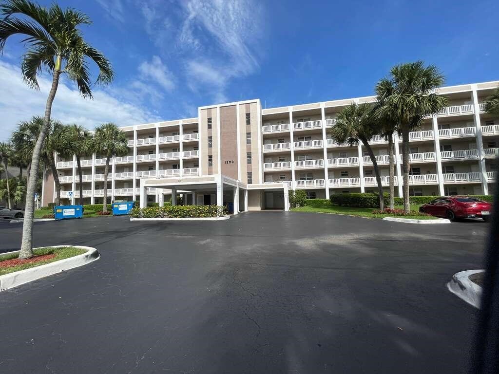 1200 NW 87th Avenue  #115